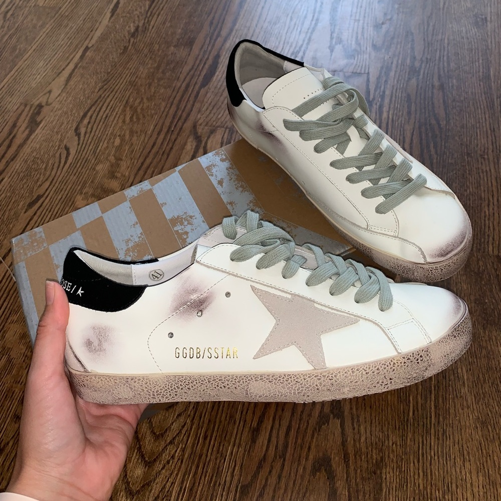 Golden Goose Superstar sneaker